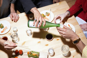 5 Drinks to Pair with Sushi
